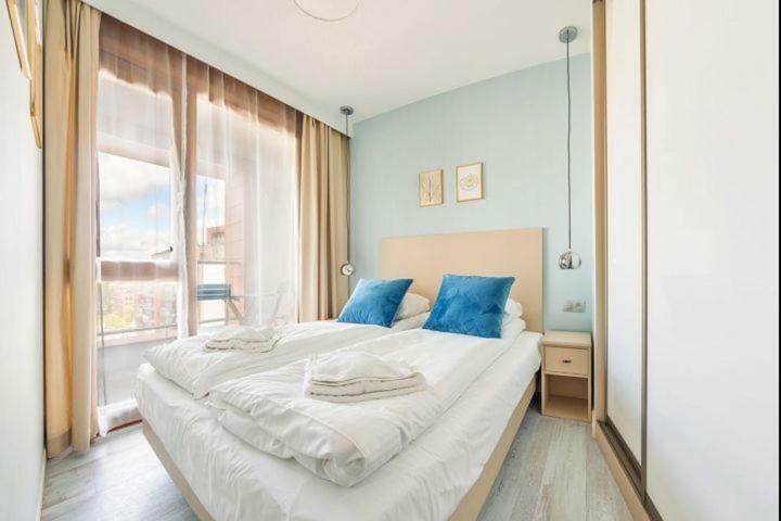 Unique Motlawa Riverbank Apartment Gdansk Dış mekan fotoğraf